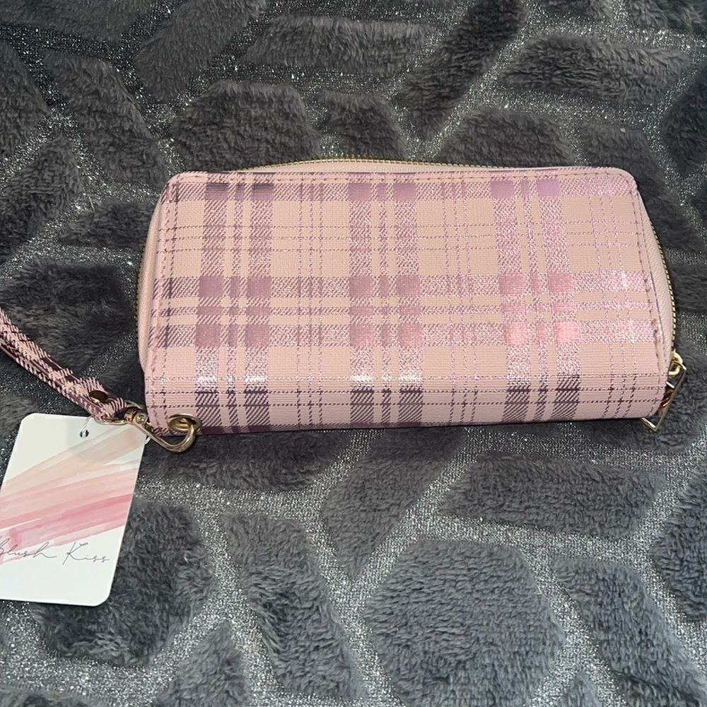 Wristlet  